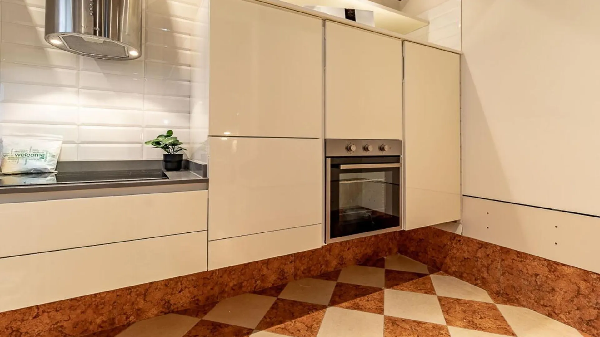 Italian Experience-Rio San Lorenzo Boutique Apartment Venice Italy