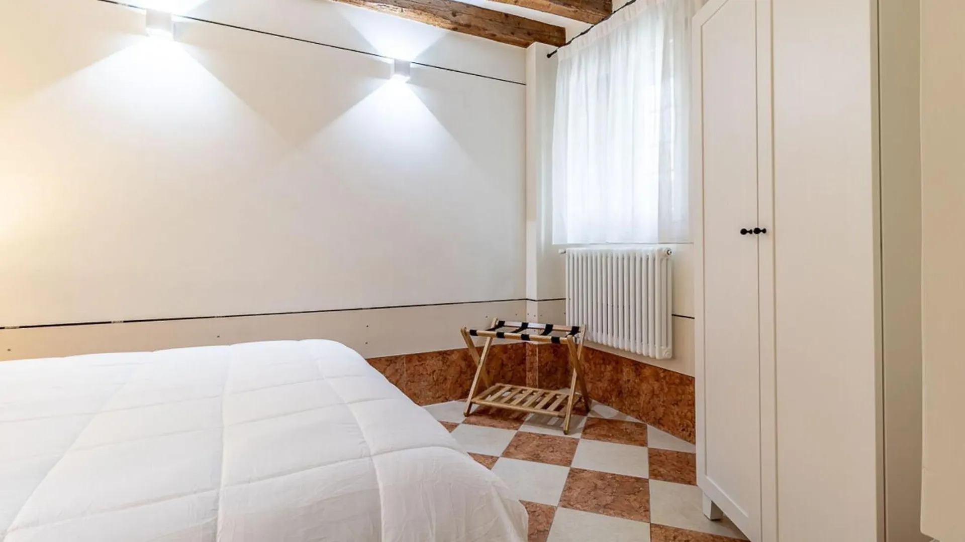 Italian Experience-Rio San Lorenzo Boutique Apartment Venice Italy