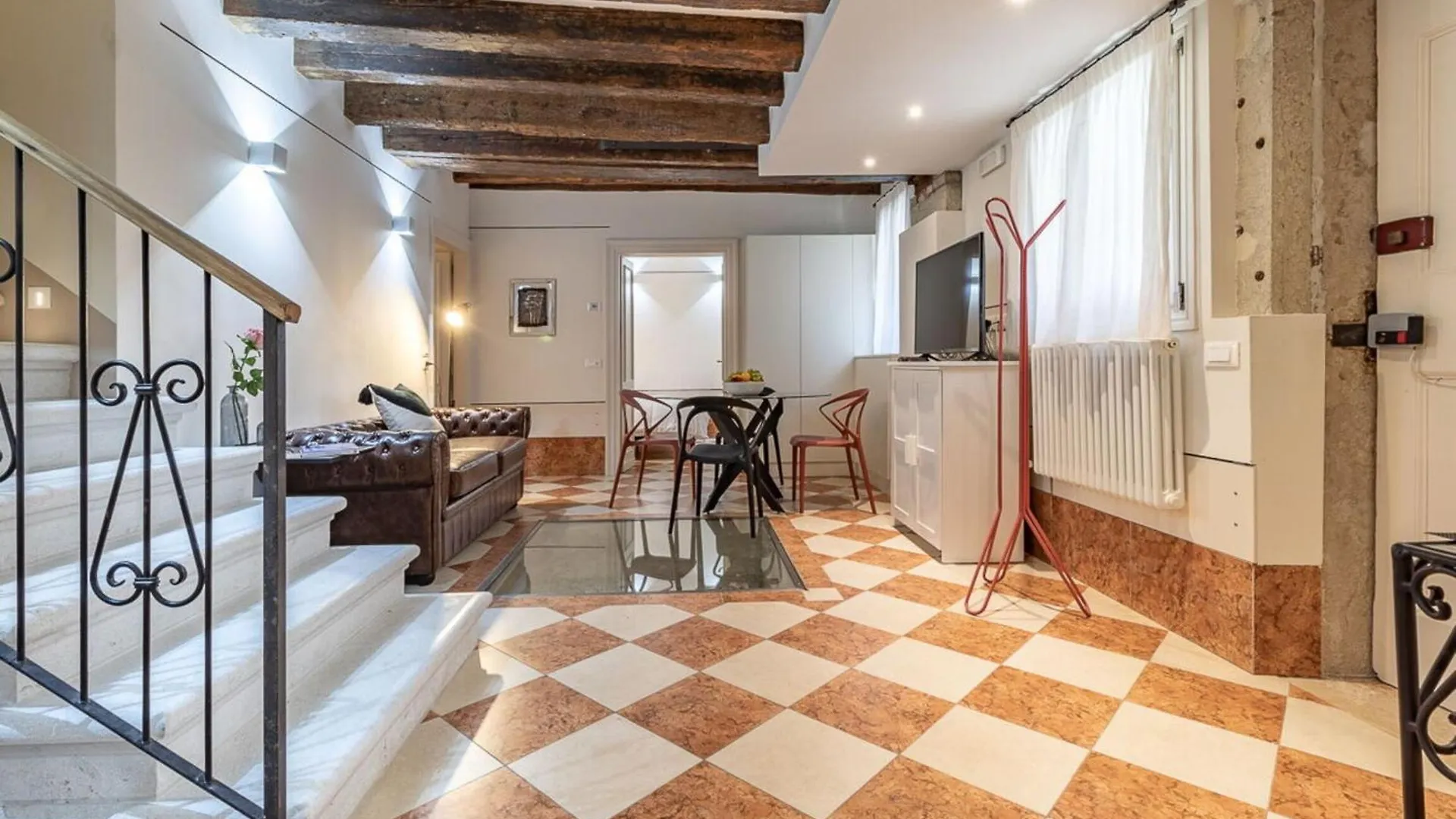 Italian Experience-Rio San Lorenzo Boutique Apartment Venice Italy